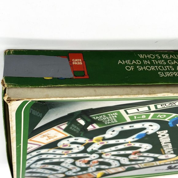 Vtg Milton Bradley Doubletrack Board Game Complete 1981 3-4 Players Ages 8-Adult - Picture 3 of 6